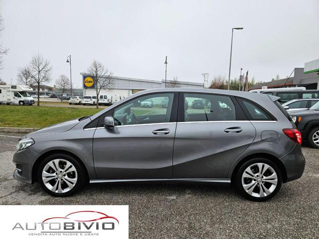 MERCEDES-BENZ B 180 d Sport/FARI LED