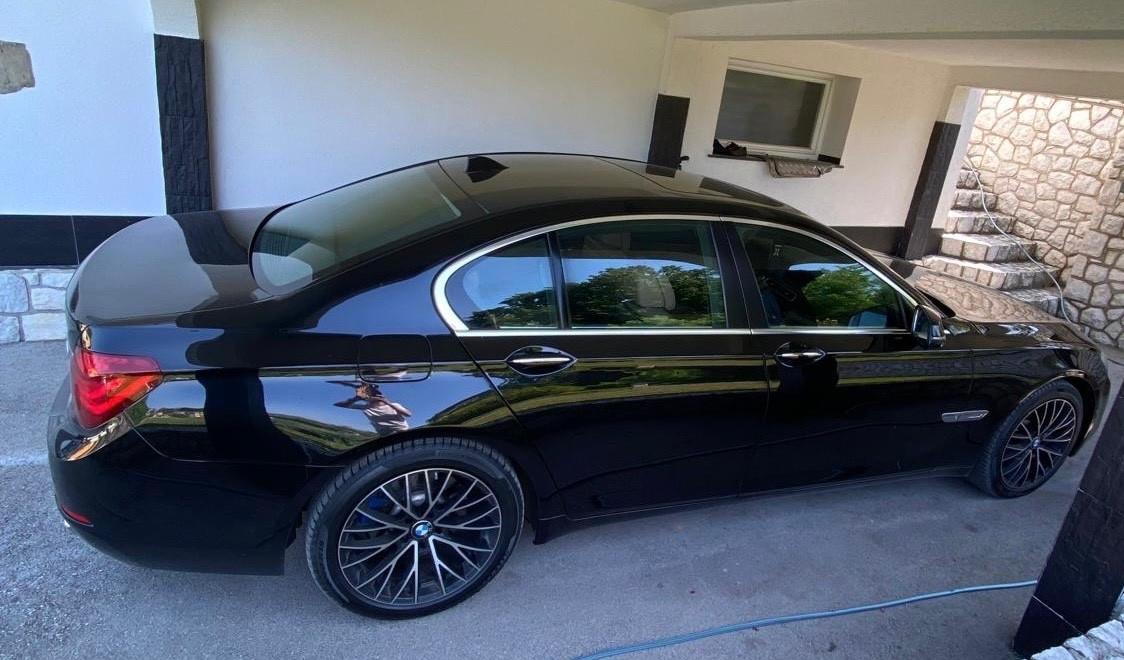 Bmw 740d xDrive 313cv