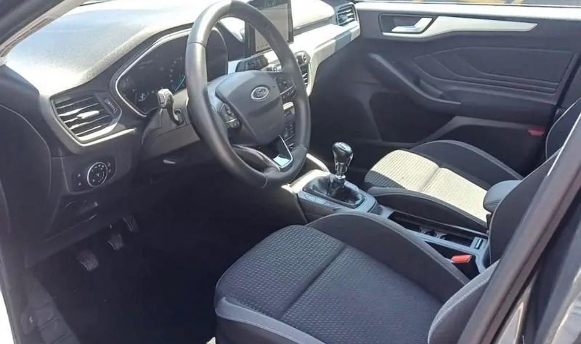 Ford Focus 1.5 120 cv SW
