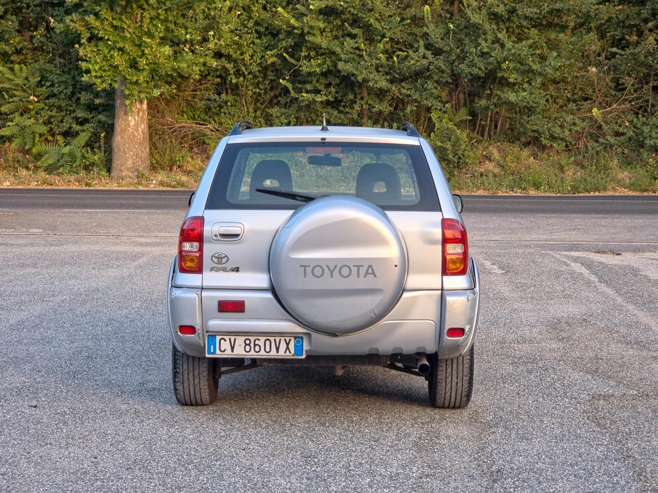 Toyota RAV 4 RAV4 2.0 Tdi D-4D cat 5 porte CV-116 E3 Manuale 4x4 2005