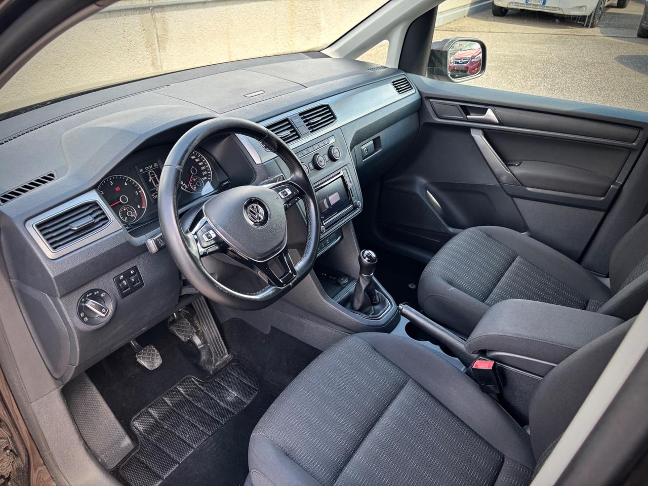 Volkswagen Caddy 2.0 TDI 122cv Comfortline 4Motion 6MT