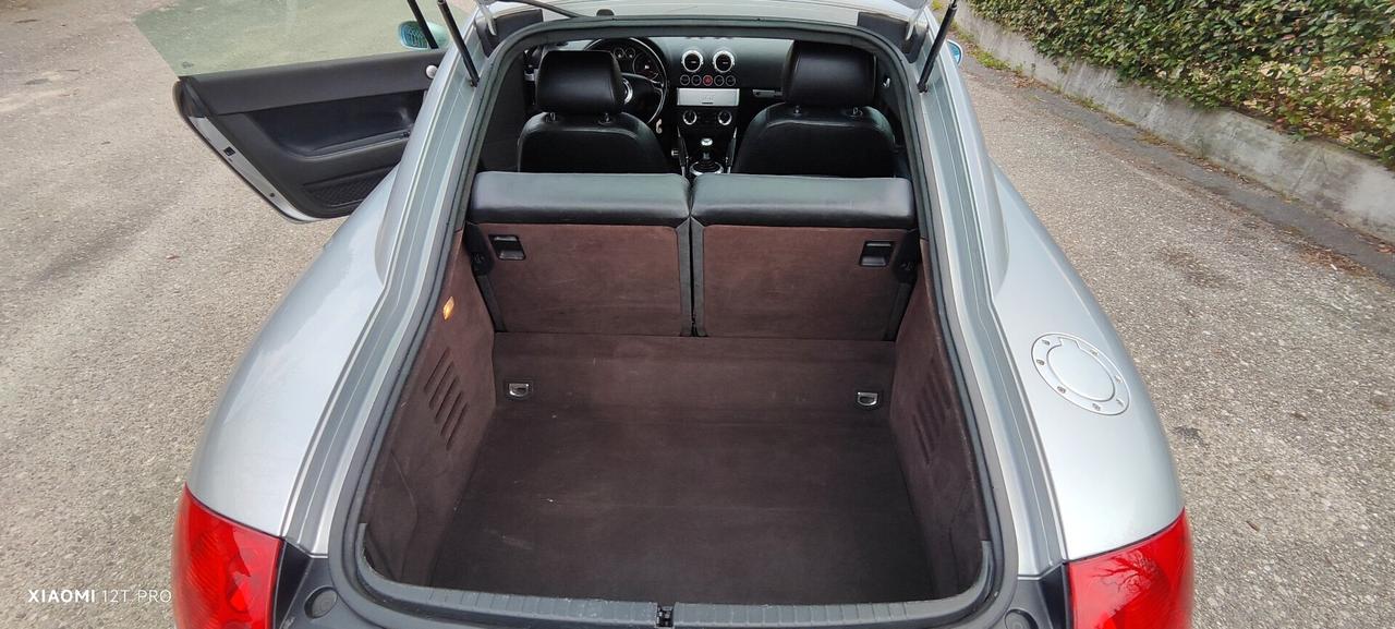 Audi TT Coupé 1.800 TURBO 20V 179 CV (FATTURE)