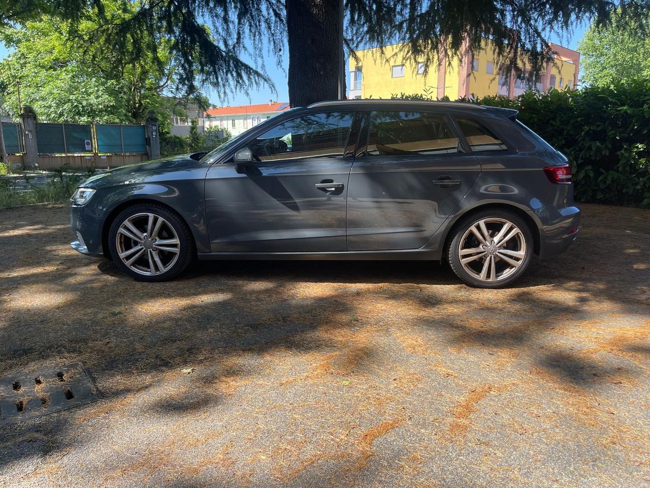 Audi A3 Sportback 1.6 30 TDI Sport #5467