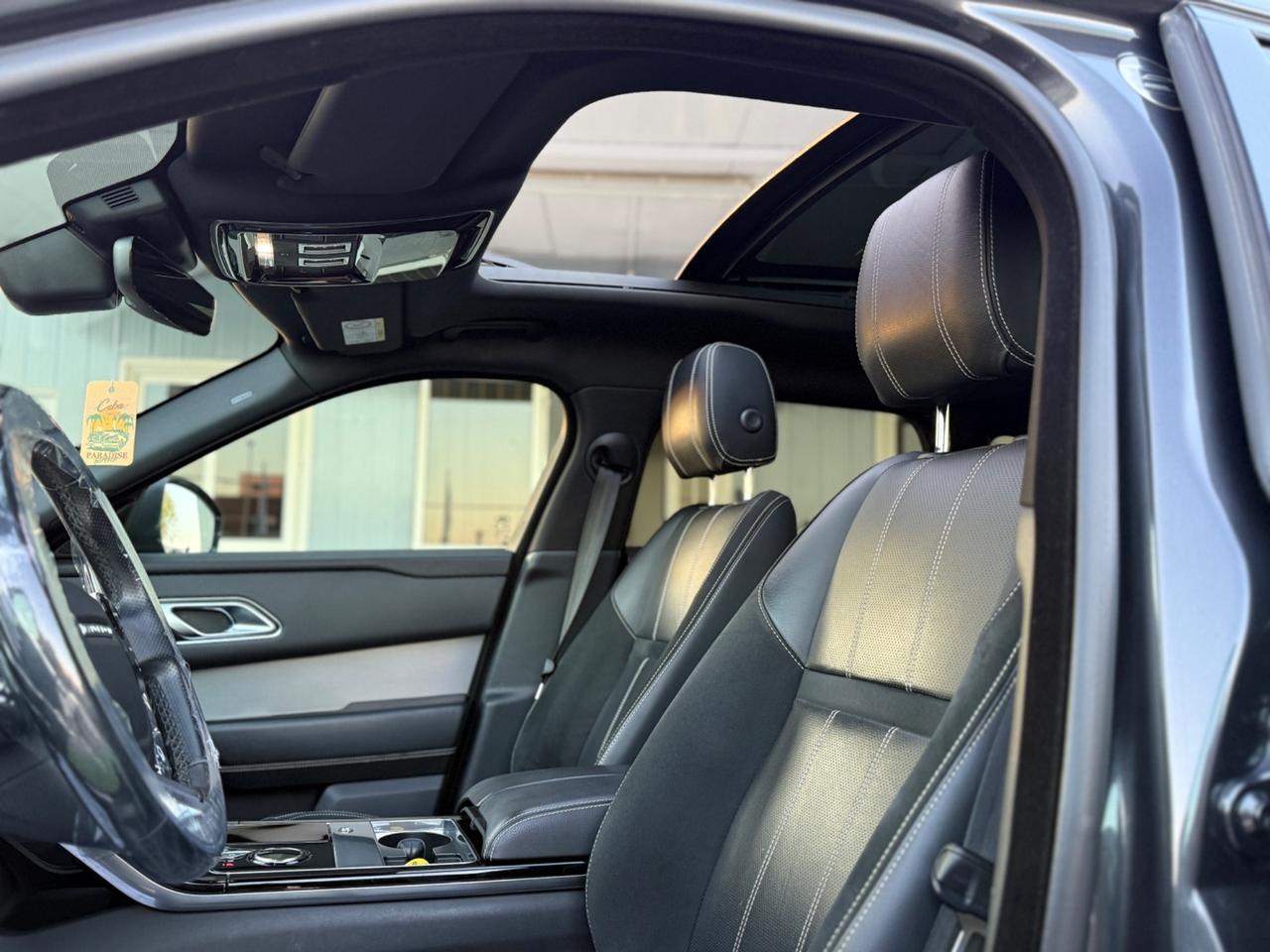 Velar 2.0D 240 CV R-Dynamic TETTO IVA NUOVO