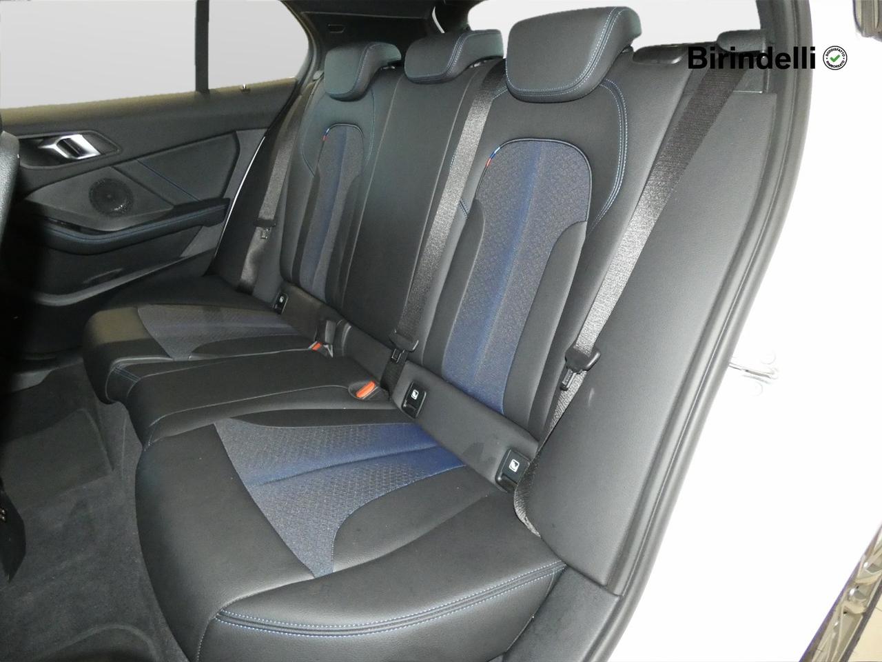 BMW Serie 1 (F40) - 118d 5p. Msport