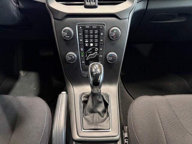 Volvo V40 D2 Geartronic Business