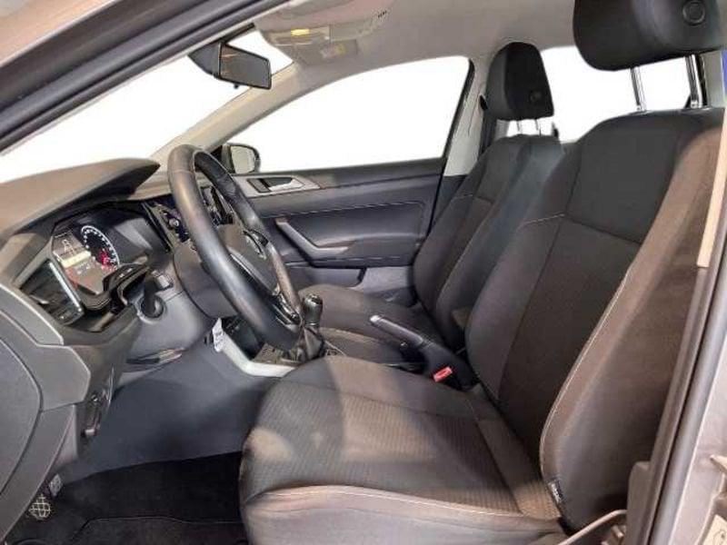 Volkswagen Polo VI 2017 5p 1.0 mpi Comfortline 75cv