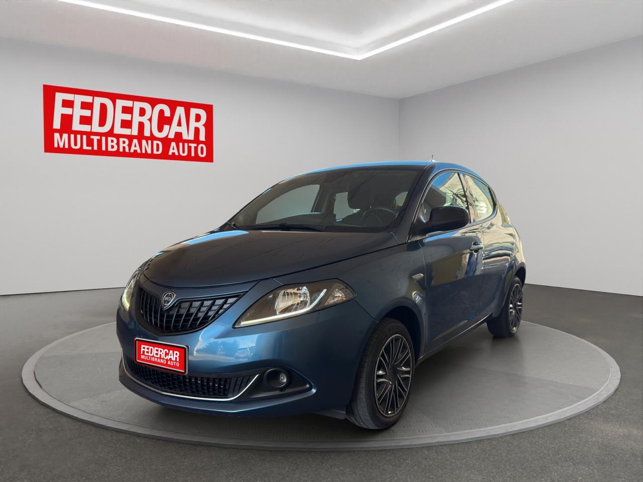 Lancia Ypsilon 1.0 FireFly 5 porte S&S Hybrid Ecochic Gold