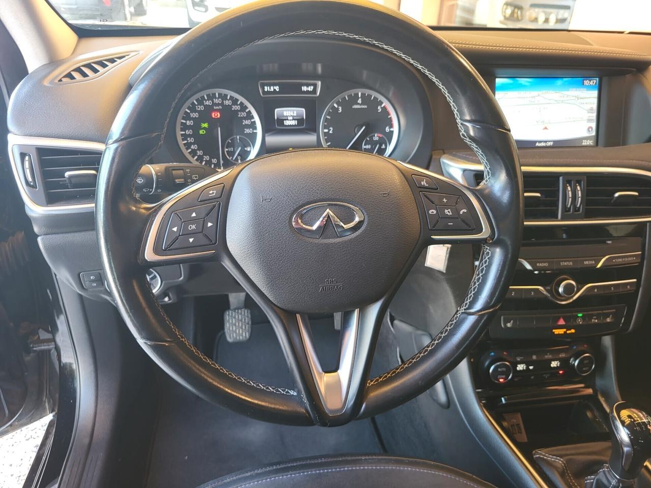 Infiniti Q30 1.5 diesel Premium Tech
