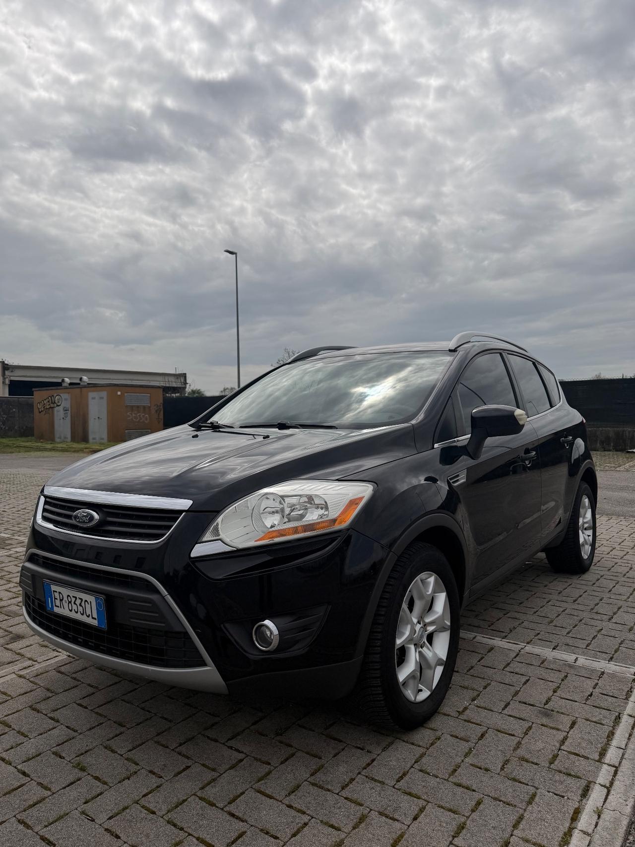 Ford Kuga Kuga+ 2.0 TDCi 140 CV 2WD DPF