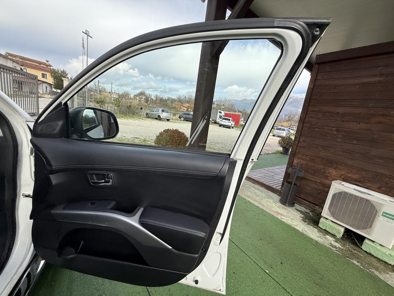 Citroen C-Crosser 2.2 HDi 160 CV FAP DCS Exclusive