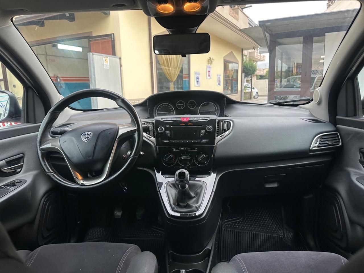 Lancia Ypsilon 1.3 MJT 16V 95 CV 5 porte S&S Platinum