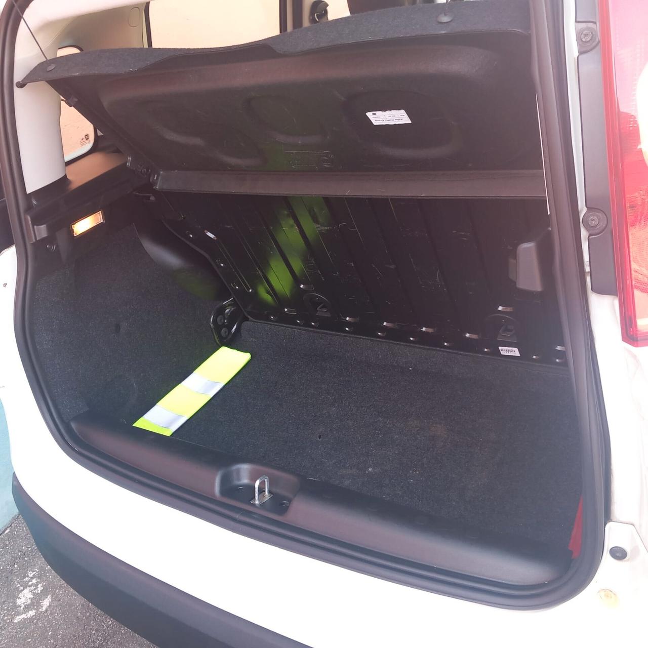 FIAT PANDA FIREFLY HYBRID 1.0 DEL 2022 IDEALE PER NEOPATENTATI