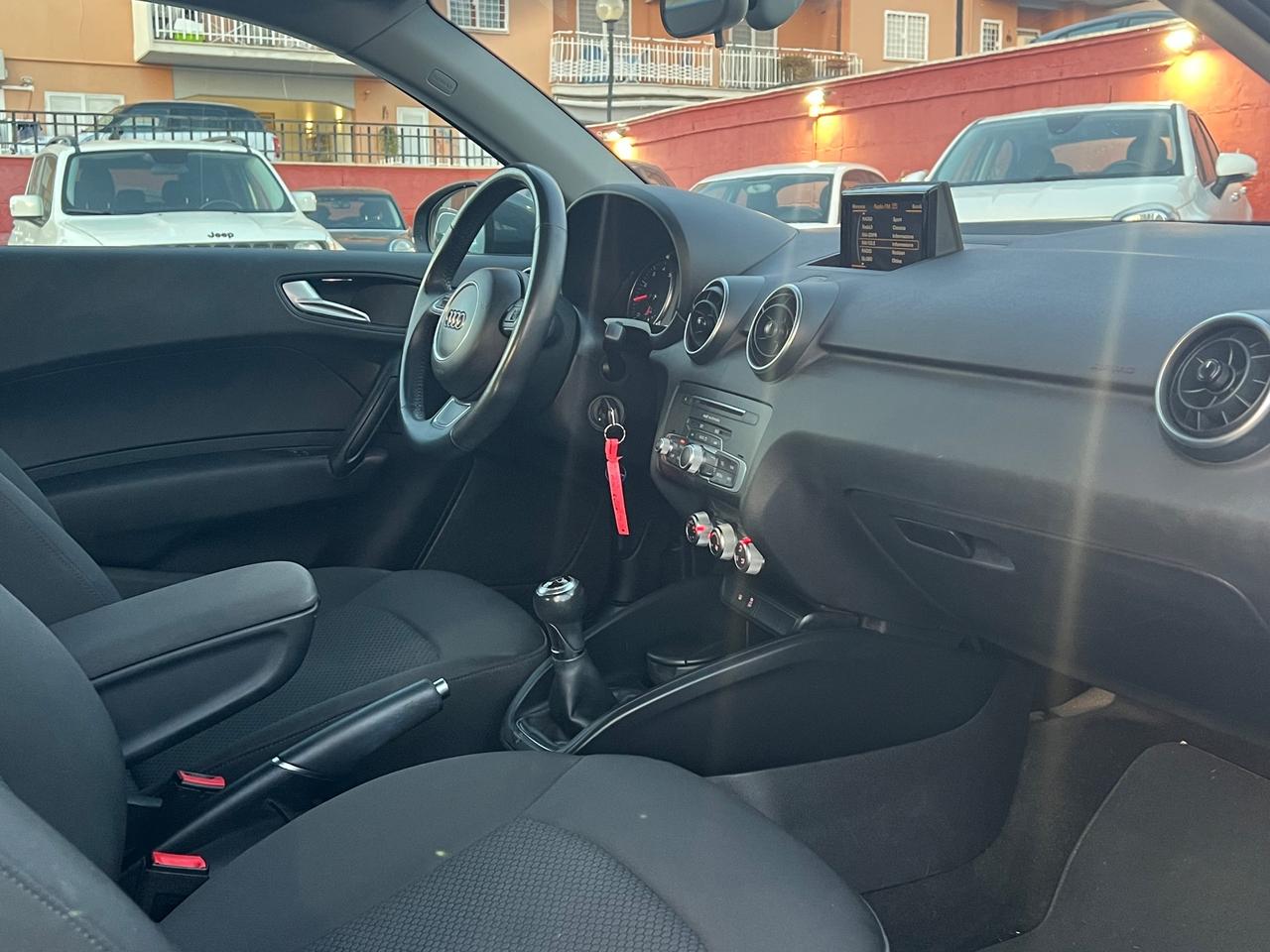 Audi A1 1.0 TFSI sline