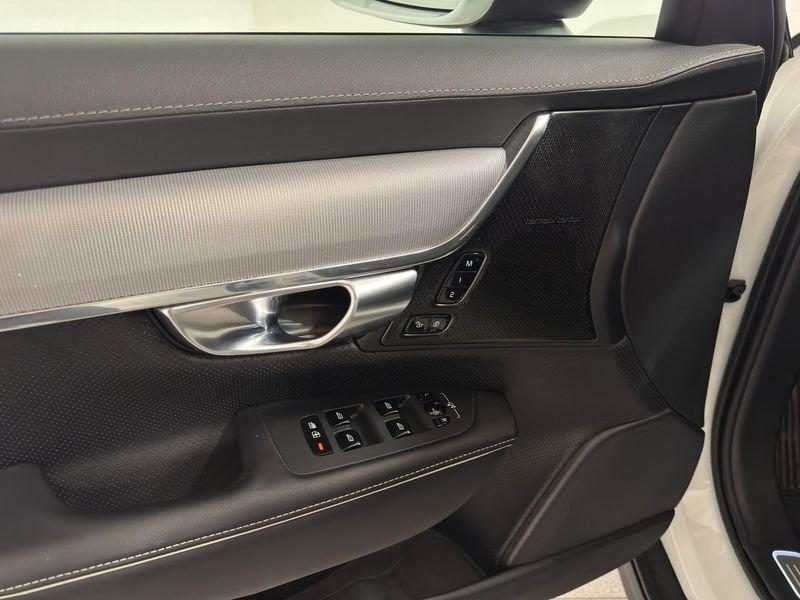 Volvo V90 Cross Country B4 D AWD automatico Plus