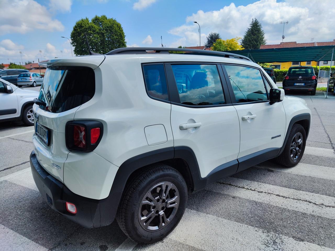 Jeep Renegade 1.0 120cv GPL Longitude