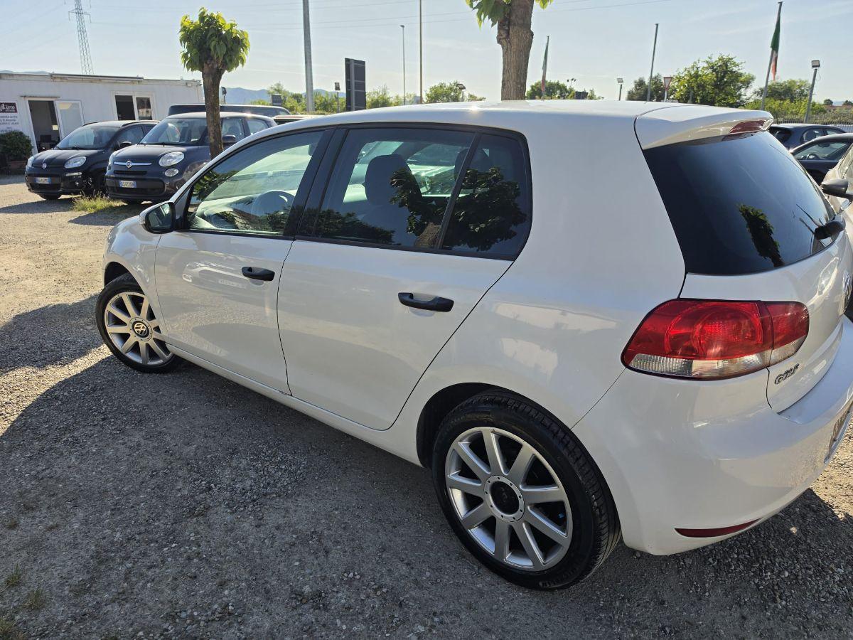 VOLKSWAGEN - Golf - Business 1.6 TDI 5p. Highline