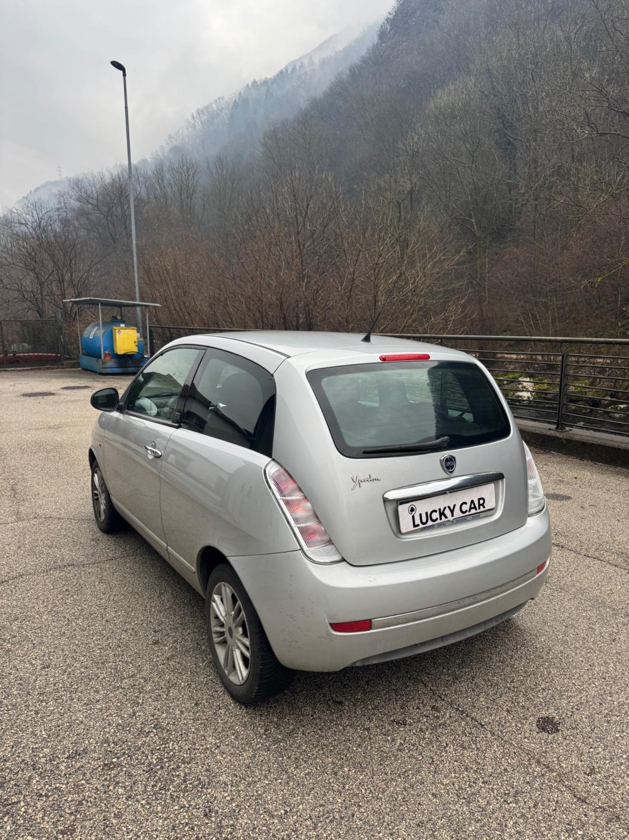 Lancia Ypsilon 1.3 MJT 16V 95 CV 5 porte S&S Gold