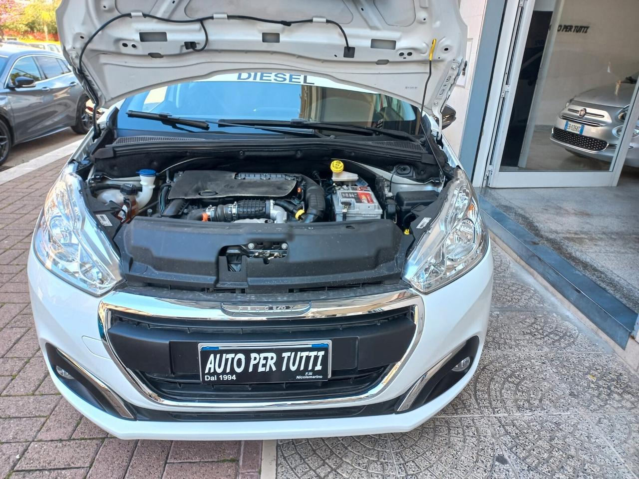 Peugeot 208 BlueHDi 75 5 porte Active
