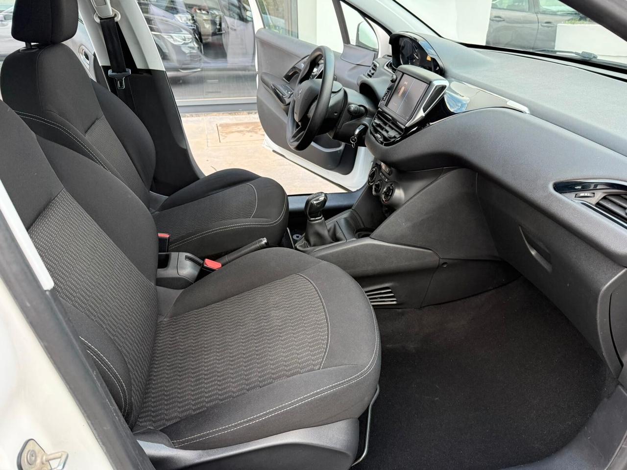 Peugeot 208 BlueHDi 100 S&S 5 porte Active