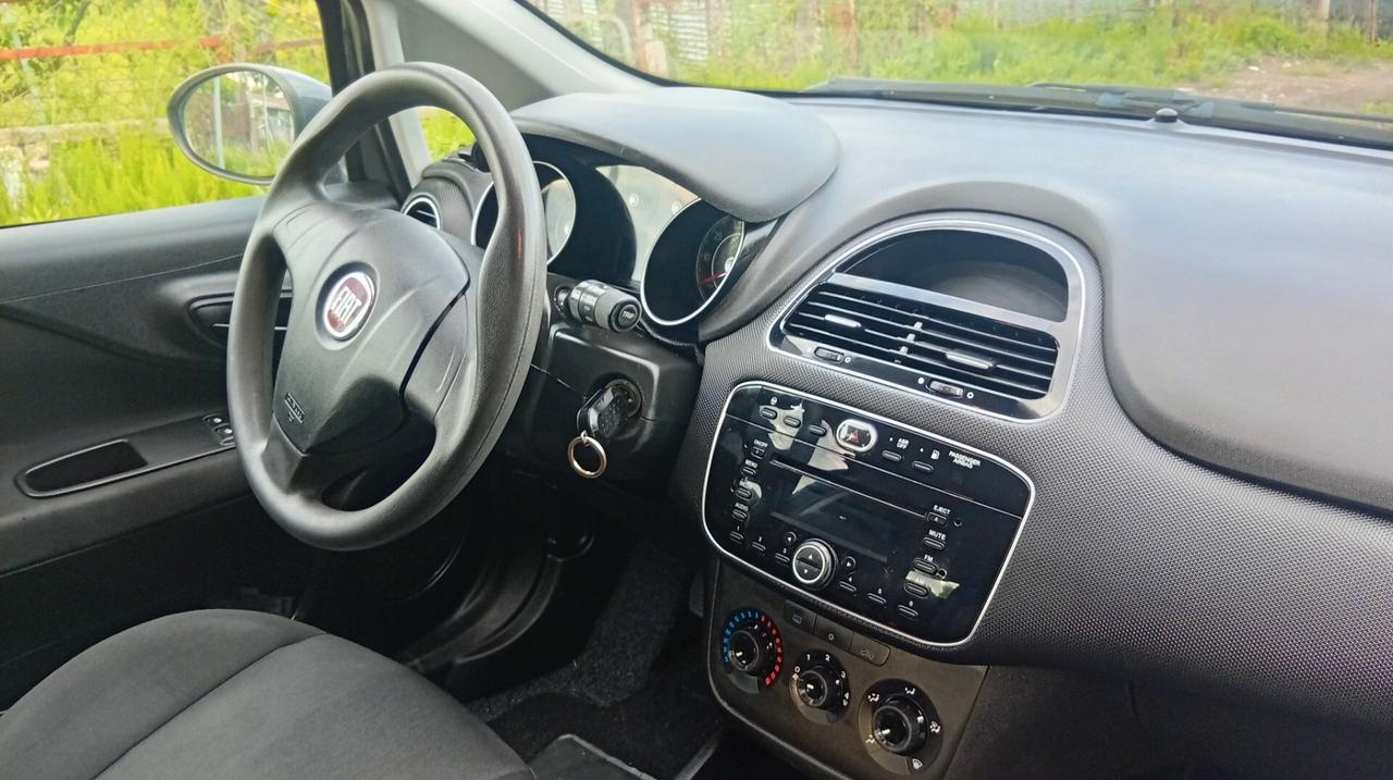 Fiat Punto 1.4 8V 3P 1 Propr . GPL 87.000km