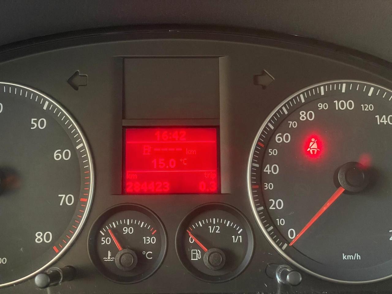 Volkswagen Touran 1.6 Trendline GPL