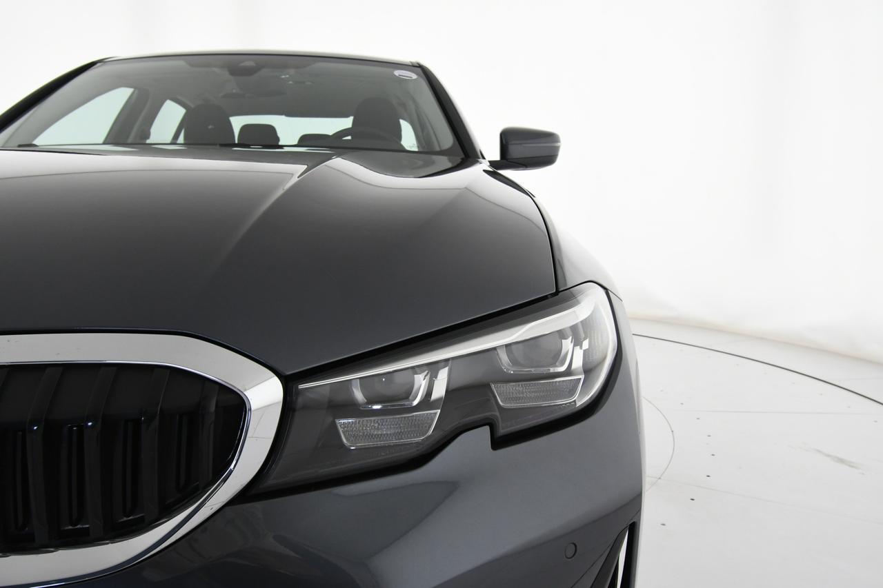 BMW 320d mhev 48V xdrive Business Advantage auto APP CONNECT+LED