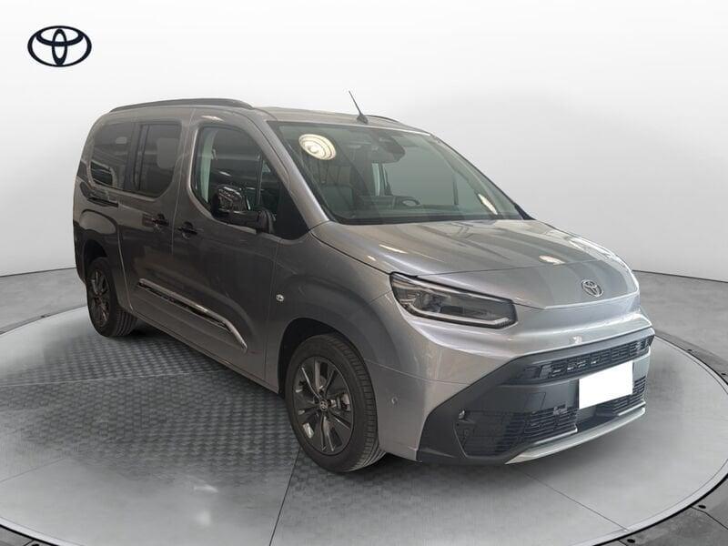 Toyota Proace City Verso 1.5D 130Cv S&S A/T L2 D Luxury