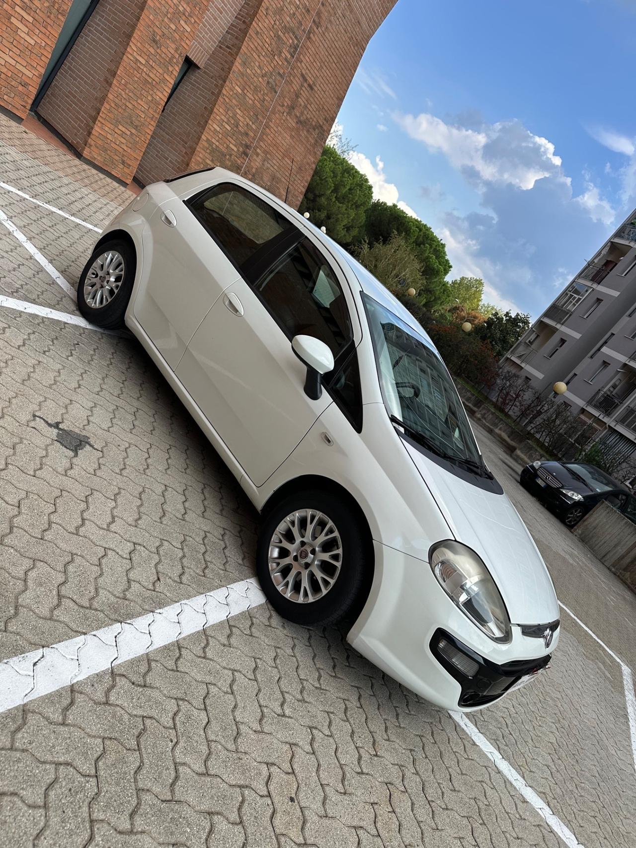 Fiat Punto Evo 1.3 Mjt 95 CV DPF 5 porte S&S Emotion