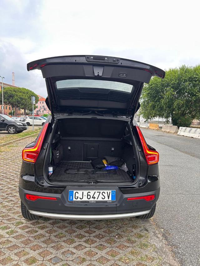 VOLVO XC40 T2 automatico Essential