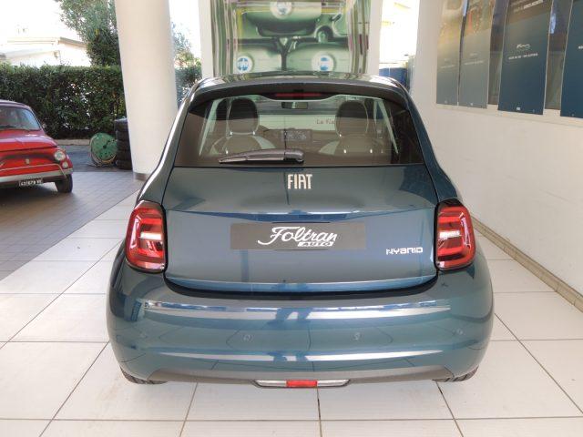 FIAT 500 Berlina Hybrid Icon