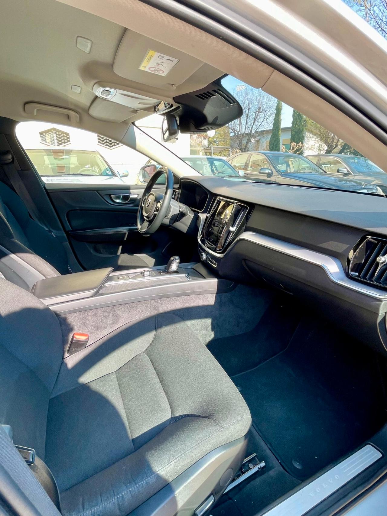 Volvo V60 Geartronic IVA ESPOSTA - TAGLIANDI UFFICIALI