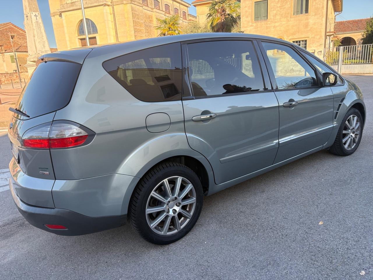 Ford S-Max 2.0 TDCi Titanium 7 posti gancio t