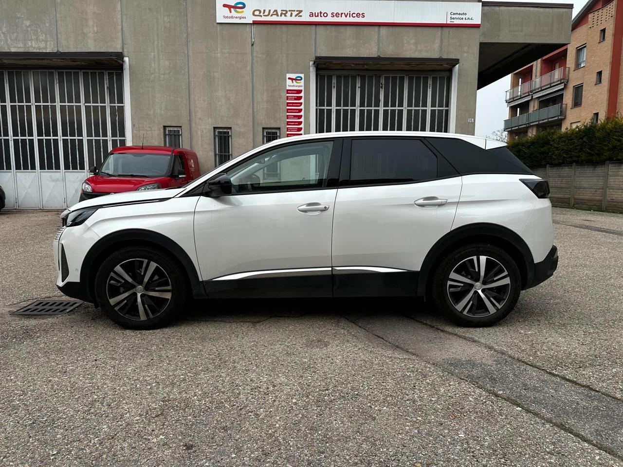 Peugeot 3008 PureTech Turbo 130 S&S EAT8 Allure Pack "NEOPATENTATI"