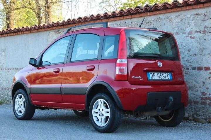 Fiat Panda 1.3 MJT 16V 4x4 Glam GANCIO TRAINO ESTETICA ESEMPLARE CLIMA CERCHI IN LEGA BARRE AL TETTO