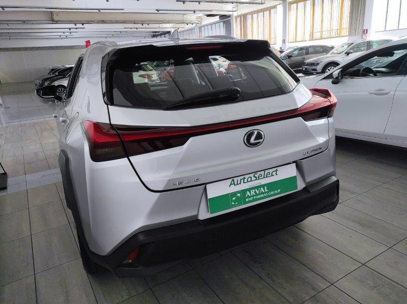 LEXUS UX - UX Hybrid 4WD Executive