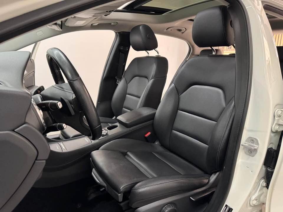 Mercedes-benz GLA 180 d Automatic Enduro 110/CV con TETTO