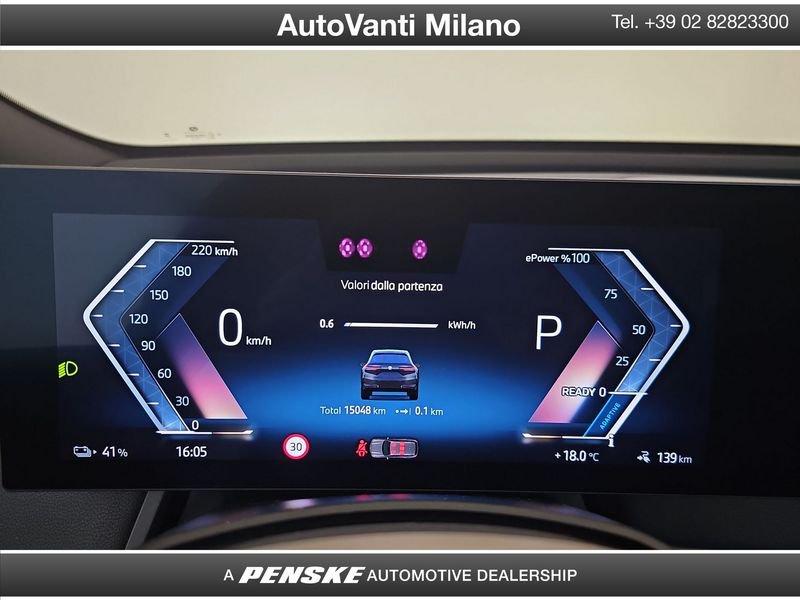 BMW iX xDrive40 Pacchetto Sportivo