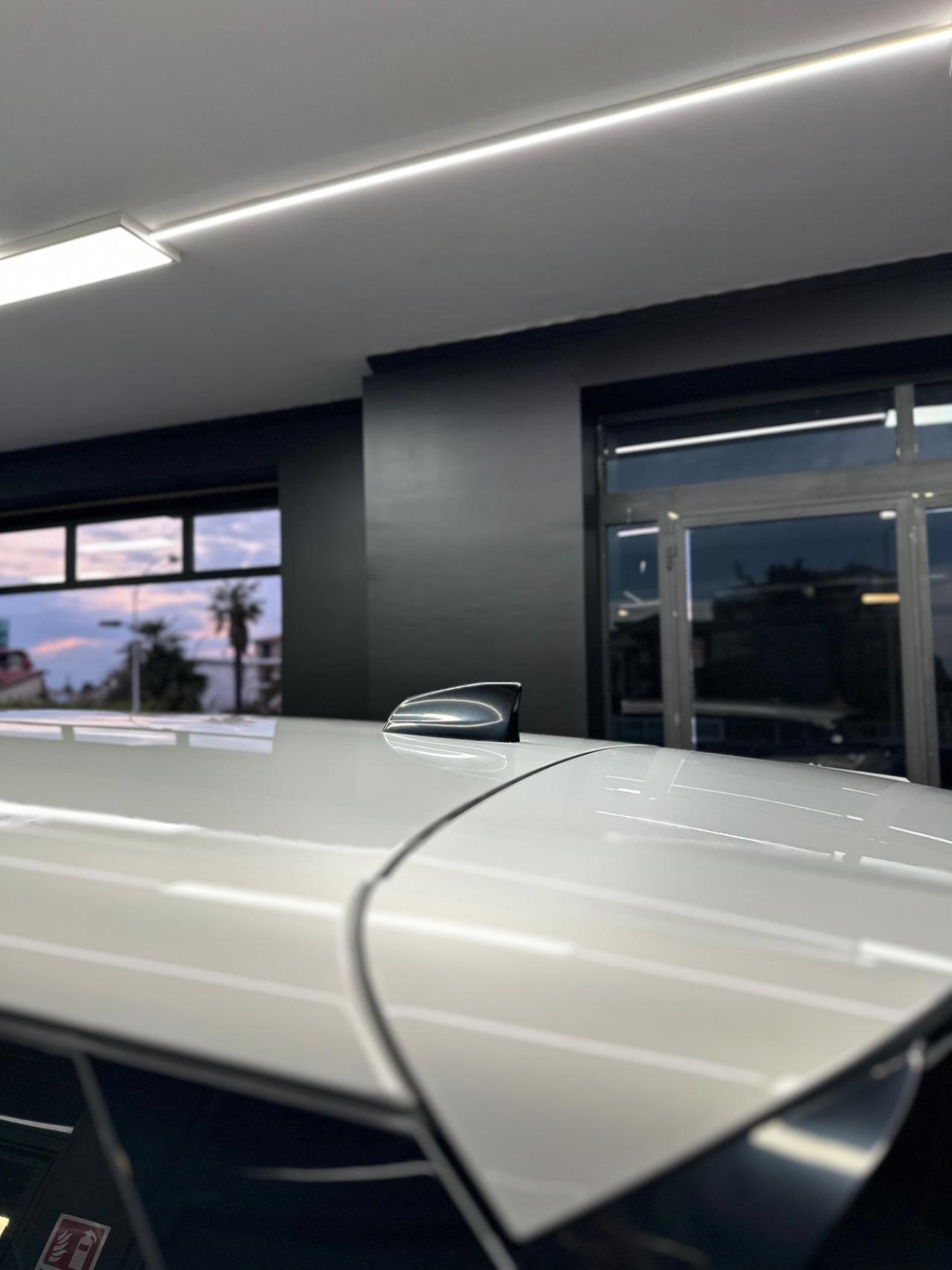 Land Rover Range Evoque 2.0D I4-L.Flw 150CV AWD Aut R-Dynamic HSE