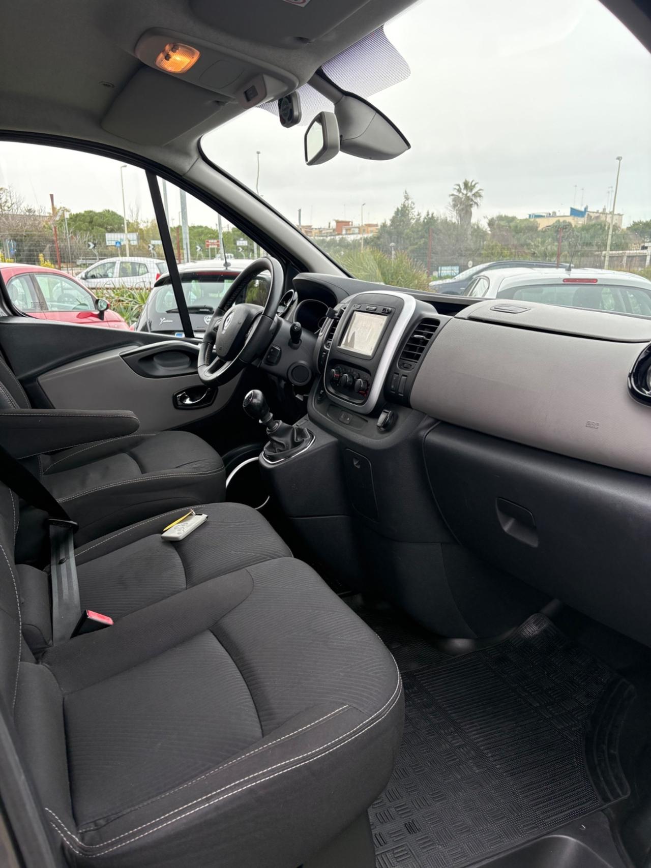 Renault Trafic T27 1.6 dCi 125CV S&S PC-TN Zen