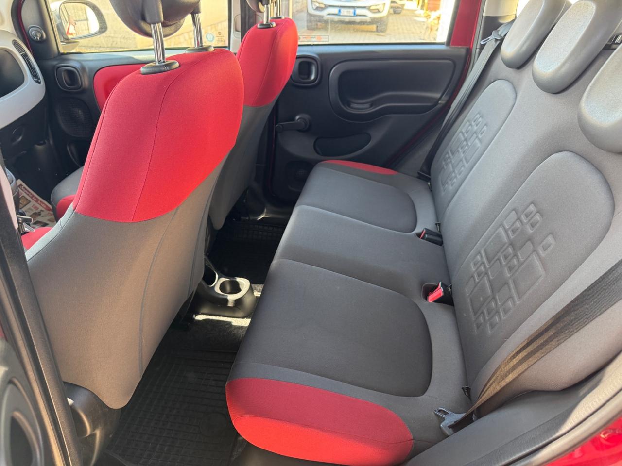 Fiat Panda 0.9 TwinAir Turbo Natural Power Lounge