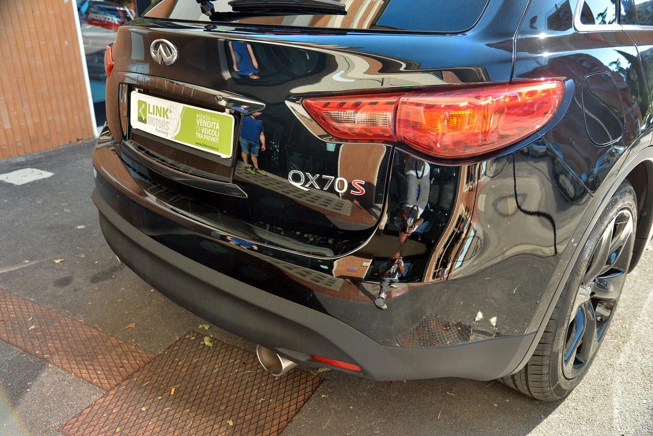 Infiniti QX70 3.0 diesel V6 AT S