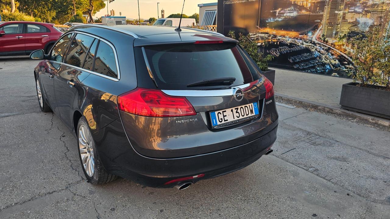 Opel Insignia 1.6 Turbo 180CV Sports Tourer Cosmo