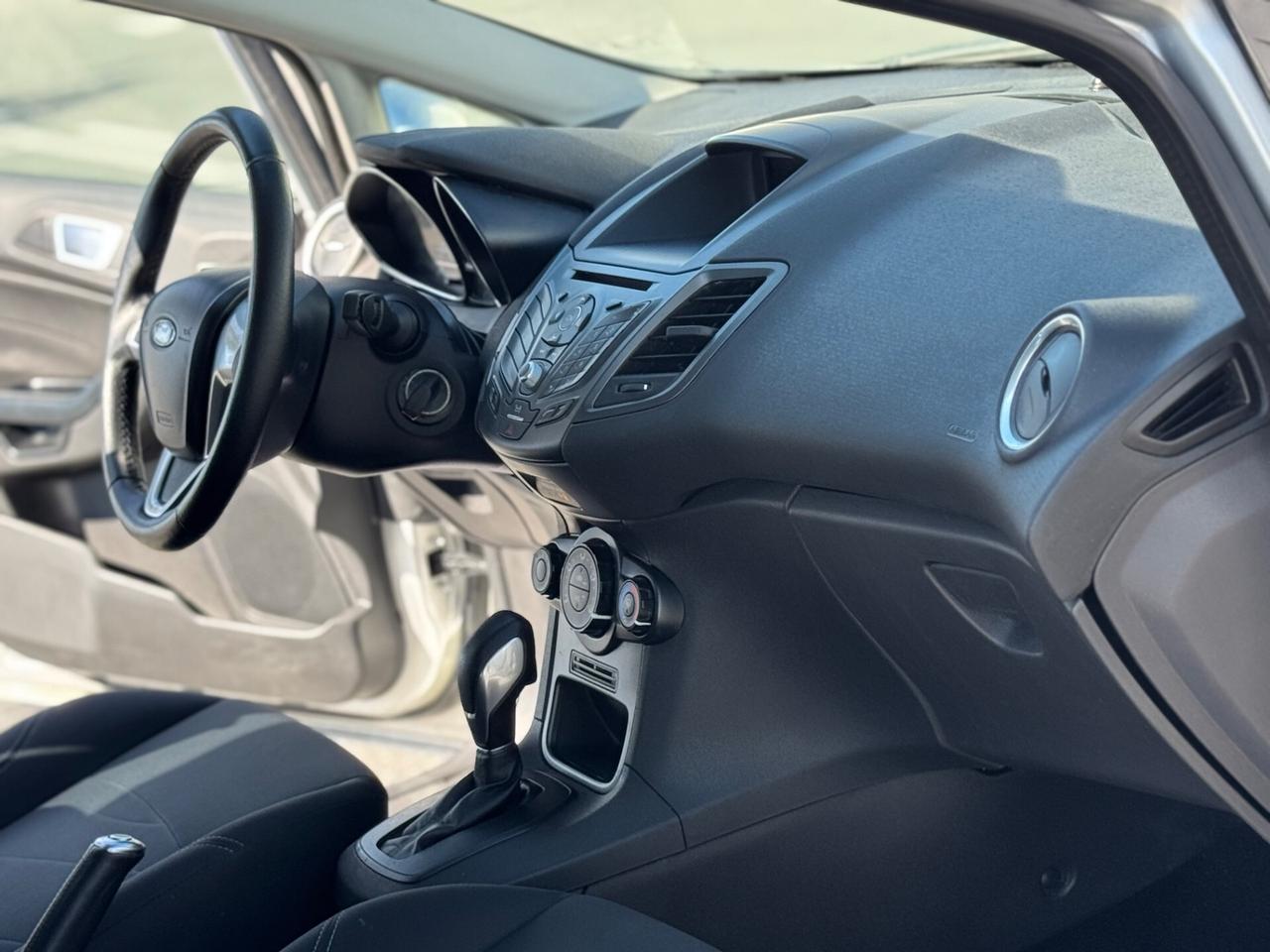 FORD FIESTA 1.0 BENZINA AUTOMATICA GARANZIA 12 MESI