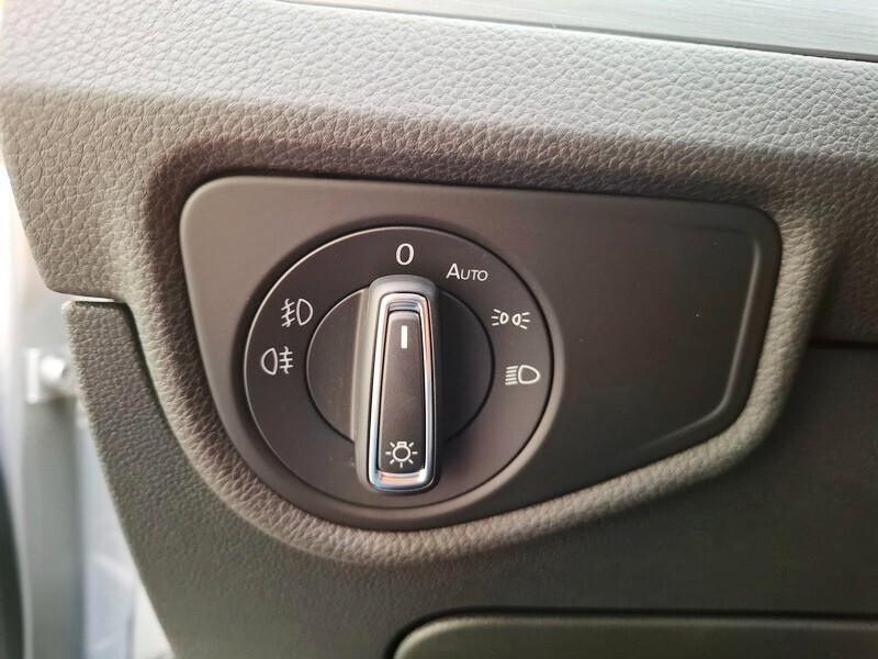 VW Touran 2.0 TDI 150cv DSG 7 POSTI!!!