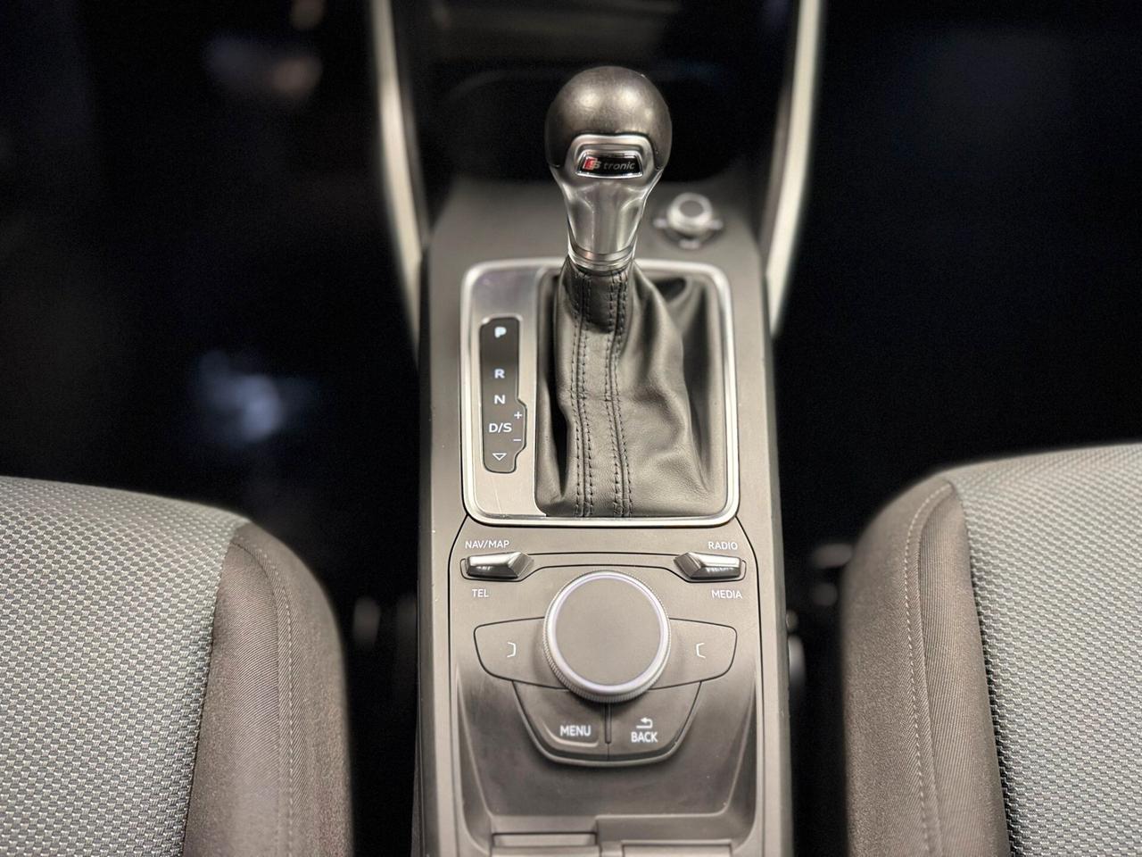 Audi Q2 1.6 TDI S tronic 116cv S-line