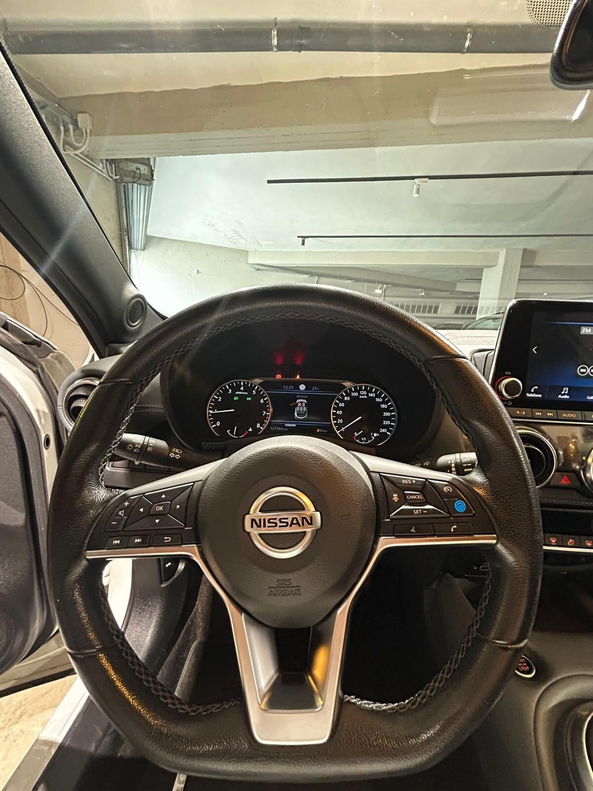 Nissan Juke 1.0 DIG-T 114 CV N-Connecta