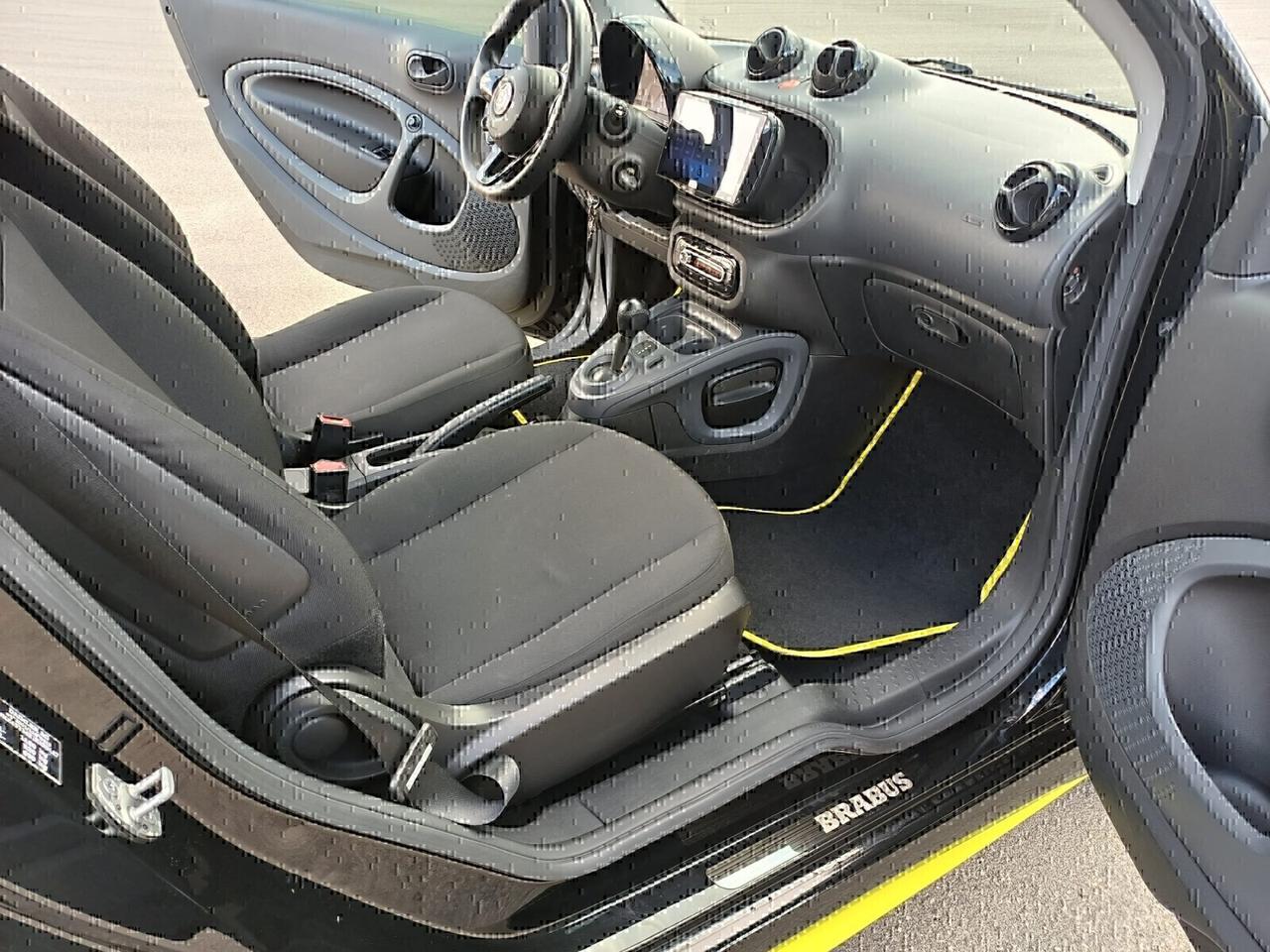 SMART FOR TWO 900 cc 90 CV ALLESTIMENTO BRABUS -2016