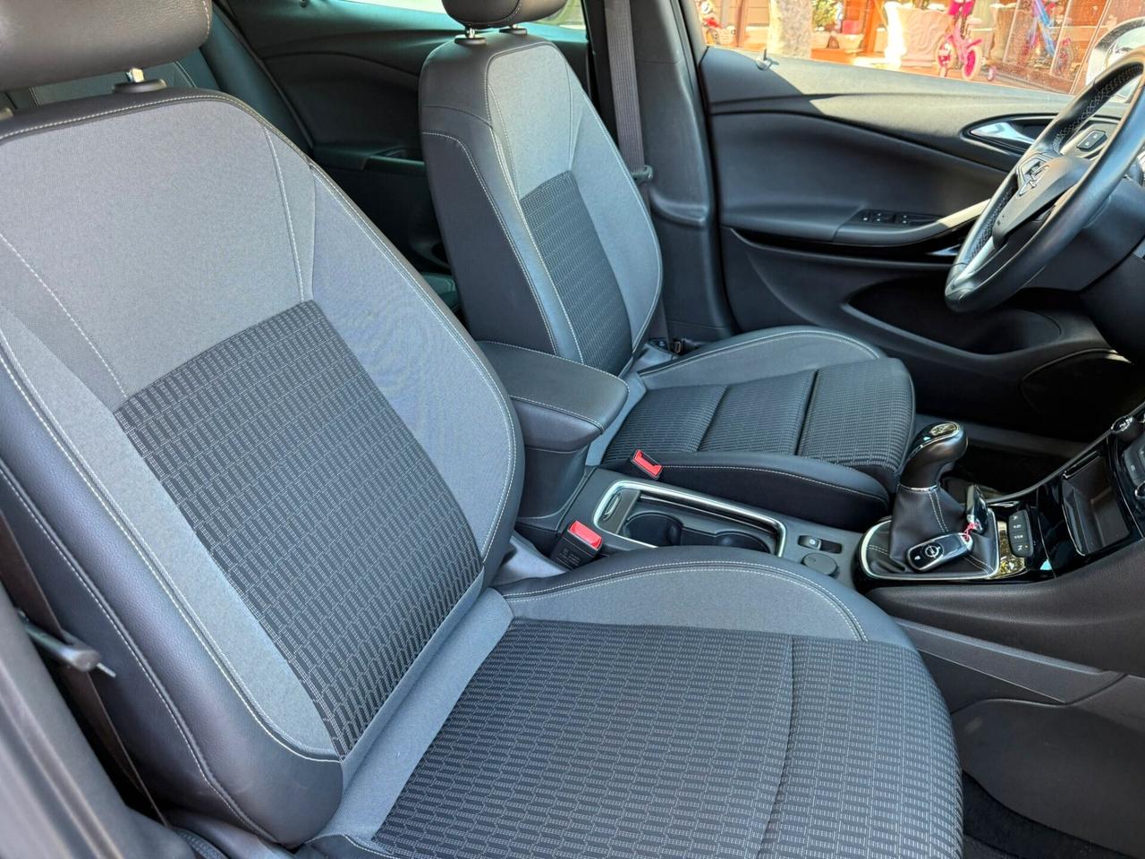 Opel Astra 1.5 CDTI 5p. Business Elegance