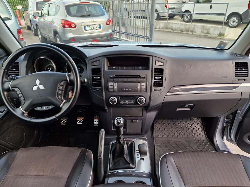 Mitsubishi Pajero 3.2 DI-D 16V 3p. Intense DPF